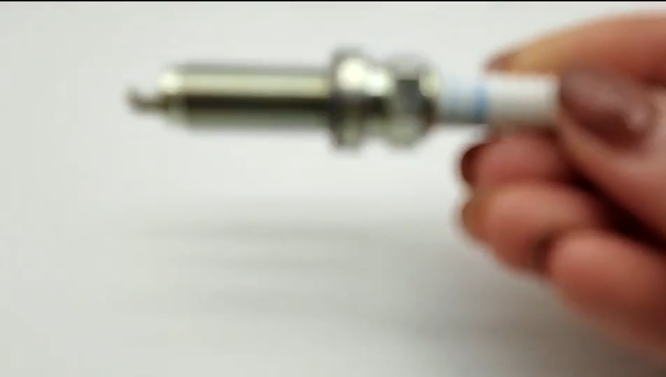 Honda LIFE Fit 4Pcs NGK DILZKAR7C11H 95815 Iridium Platinum Spark