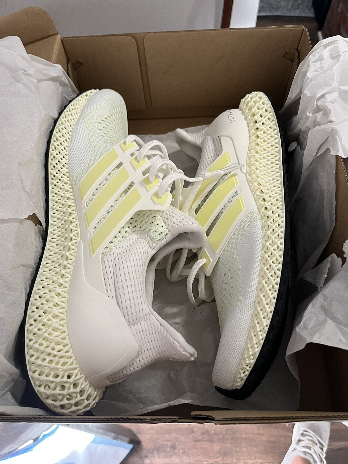 adidas ultra 4d core white almost lime