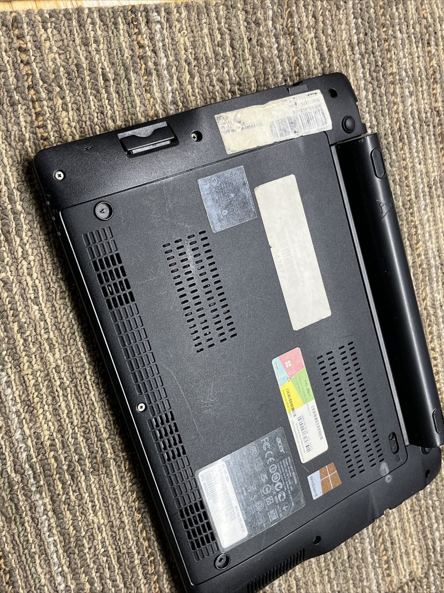 Acer Aspire V5 Series Black Laptop Model ZHL - AMD E1