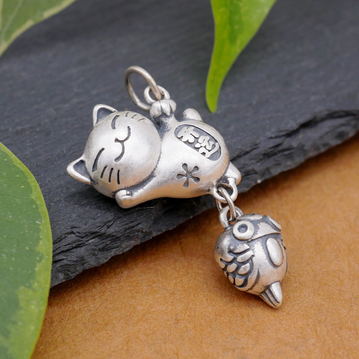 Luck Maneki Neko Cat 925 Sterling Silver Charm Pendant Jewellery Gift A2431