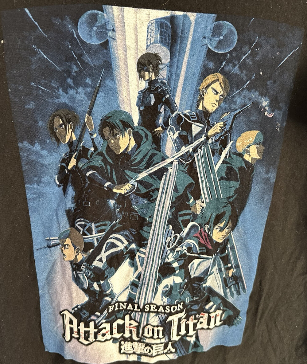 Attack On Titan Final Season T-Shirt Size M Funimation Short Sleeve