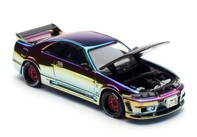 Pop Race Xcartoys 1:64 Nissan Skyline GT-R R33 Magic Color APAxpo