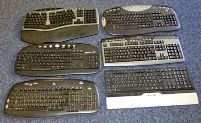 Keyboard Bundle Cordless Nr 1 LOGITECH Labtec CHERRY Medion Wireless -als defekt