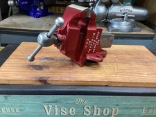 RESTORED VINTAGE PARKER 102 Bench Vise 3 Jaw 24 Lbs USA