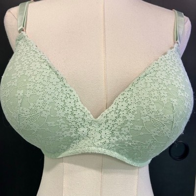 Victoria's Secret Padded Bra 36DDD Green/Pink Lace Wireless Coquette Fairy
