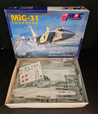MiG-31 Foxhound Plane 1:72 MAC Distribution Military Model Kit NEW MIB
