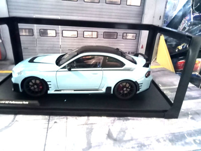 BMW M2 Coupe 2er Reihe M blau blue Performance 2024 G87 S1812901  Solido 1:18