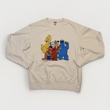 Uniqlo KAWS Sesame Street Sweatshirt Mens Medium White Crewneck Graphic Pullover