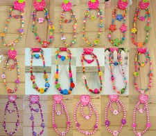 1 Set Cute Girl's Pink Wooden Lovely Smile Beaded Necklace Bracelet Kids Jewelry