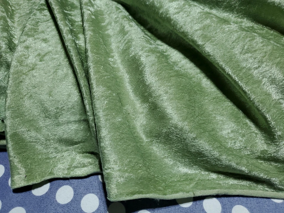 LOTE DE 10 YARDAS (CONTINUO) TELA ELÁSTICA TERCIOPELO TRITURADO VERDE MENTA Foto 2 de 4