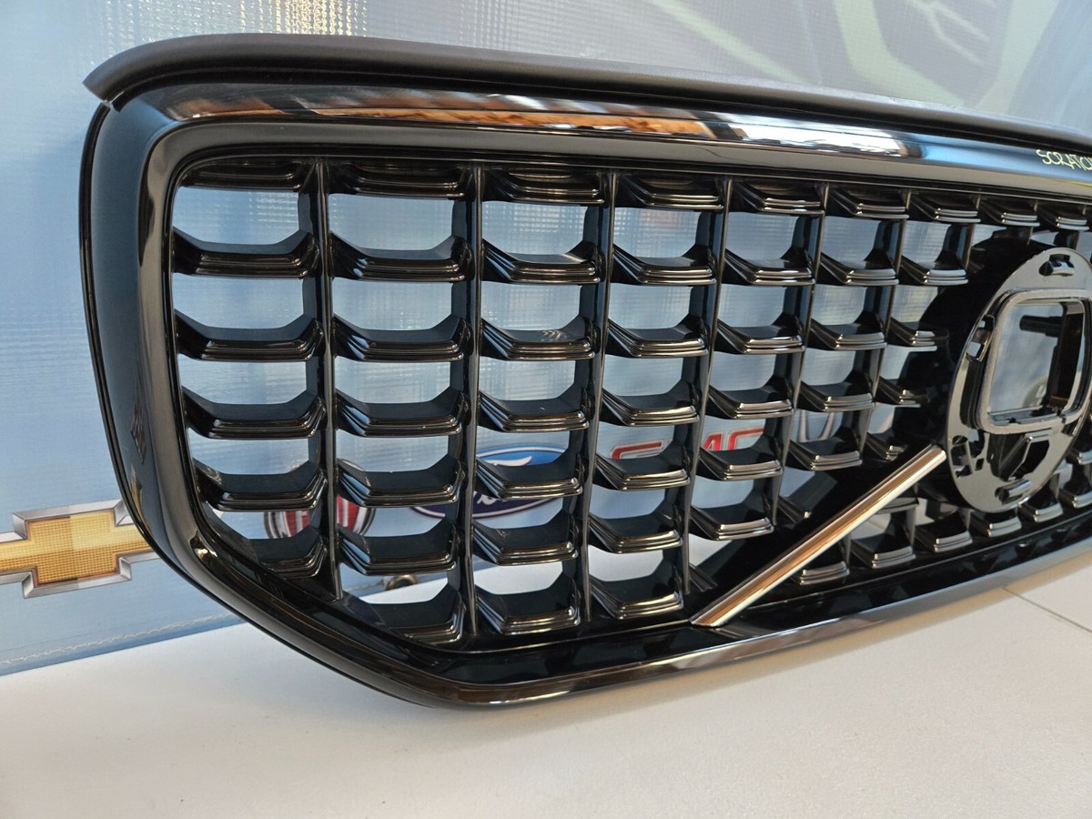 2023 2024 2025 2026 VOLVO XC40 GRILLE OEM USED | eBay