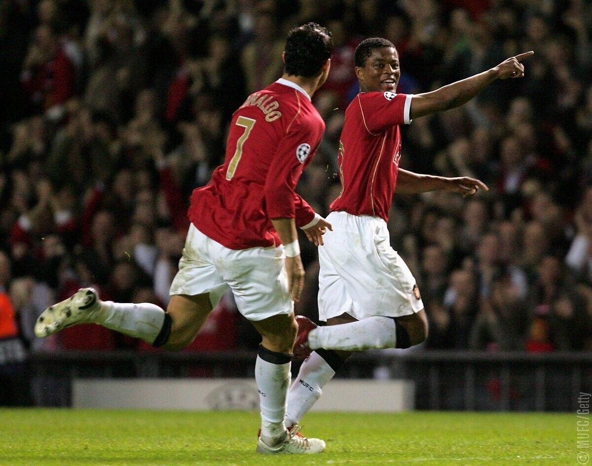 RONALDO 7 赤 シャツ 2006/2007 UEFA RONALDO 7 MANCHESTER UNITED 2006/2007 SOCCER FOOTBALL