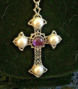 Silver Tone Large White Purple Cabochon Statement Sarah Coventry Cross Necklace Signed