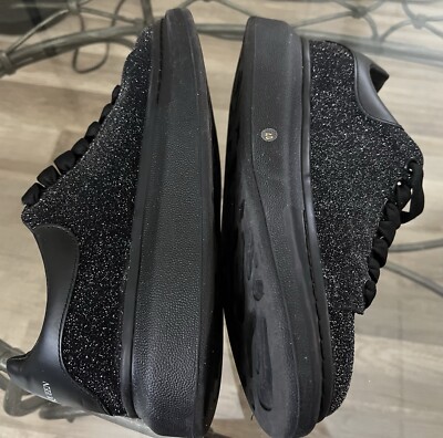Alexander McQueen All Black Sparkle Leather Sneakers Size 40 Alexander McQueen All Black Sparkle Leather Sneakers Size 40