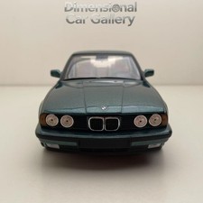 MINICHAMPS 1/18 535i E34 green alloy openable car model