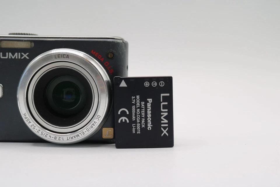 Panasonic Lumix DMC-TZ1, photo 2 of 5