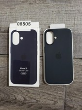 Apple iPhone 16 Silicone Case with MagSafe and Camera Control
