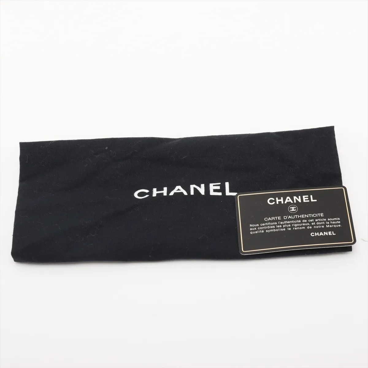 Chanel Matelasse 25 Lambskin Double Flap Double Chain Bag Black Gold Metal Fitti thumbnail 16
