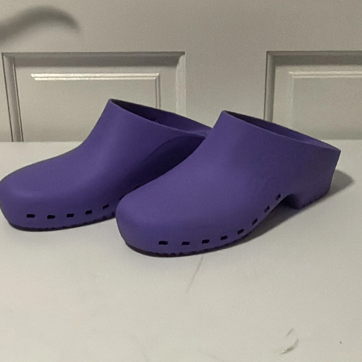 BIHOS Women’s Purple Slip-On Clogs Slip Resistant Synthetic US 8.5