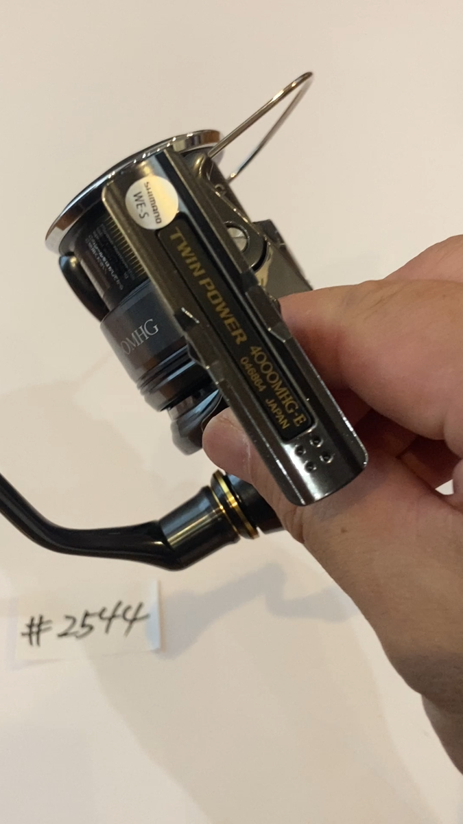 24TWIN POWER 4000MHG リール Shimano 24 TWIN POWER 4000MHG Spinning Reel Mint From JAPAN