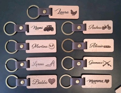 Customizable Wooden Keychain Gift Pendant 