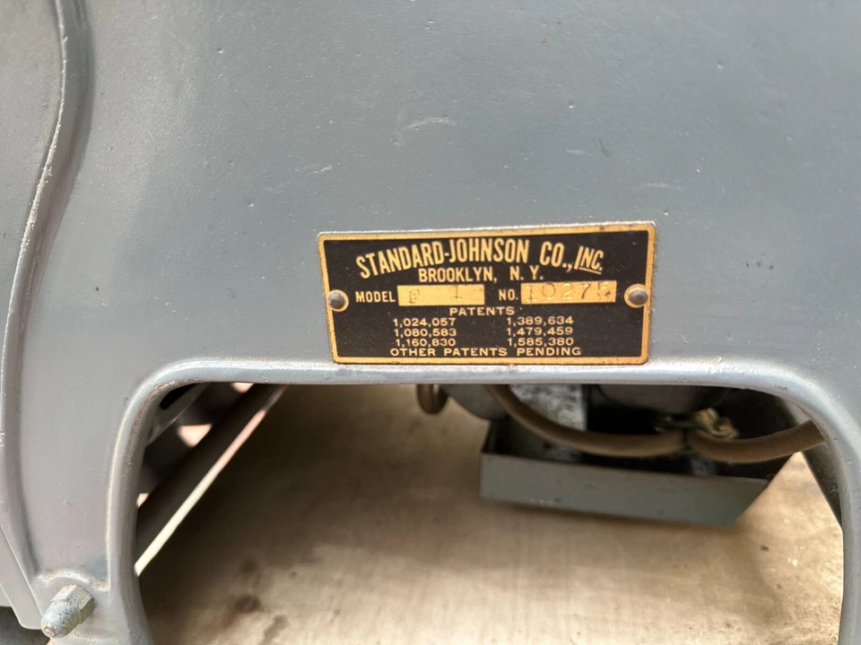 Contador de monedas eléctrico vintage 1926 Standard Johnson Co. Foto 4 de 4