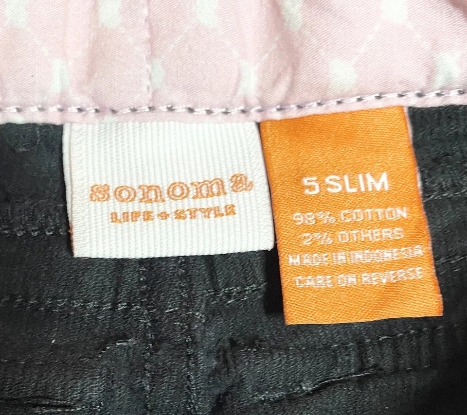 Pantalón Sonoma Pana Negro con Corazones en Bolsillos Traseros Niñas Talla 5 Delgado  Foto 3 de 3