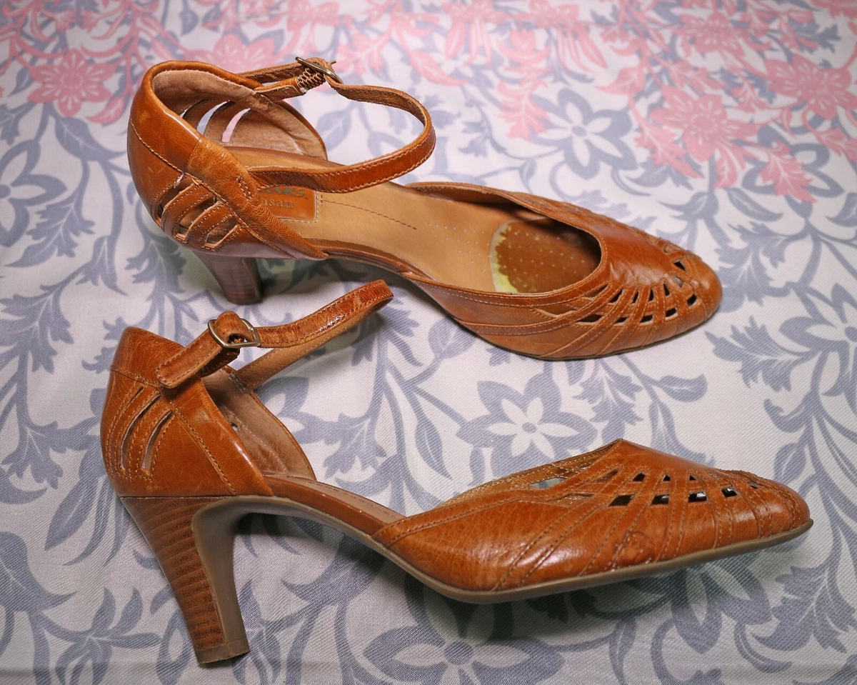 Clarks ankle strap deals heels