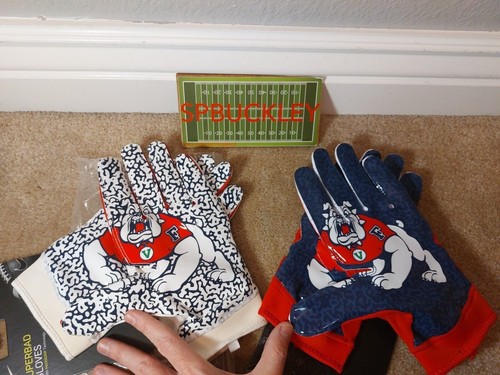 NIKE SUPERBAD 5.0 NCAA FRESNO STATE BULLDOGS GEPOLSTERTE FUSSBALLHANDSCHUHE, CK0188 XXL - Bild 1 von 5