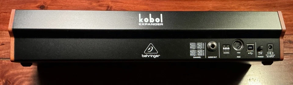 Behringer Kobold Expander • Analog Semi-Modular Synthesizer • - Bild 3 von 4