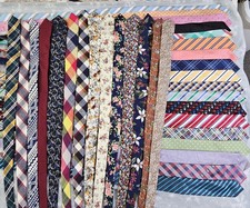 Lot Of 32 Mens Neck Ties Multicolor Multiple Brands