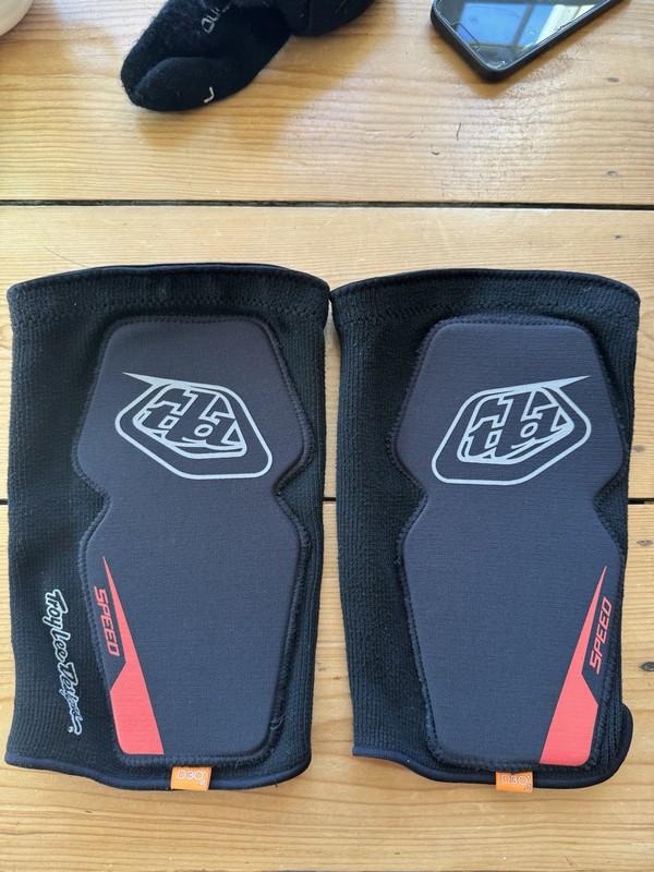 Troy Lee Designs SPEED MTB Knee Guards - D30 MTB Knee Protection - XL/XXL