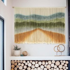 IOWER Macrame Wall Hanging Dip-Dye Chic Home Decor Boho Yarn Art for Nursery