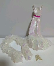 Abito, stoal e scarpe Barbie vintage in cristallo