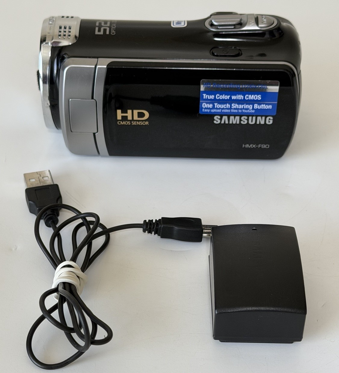 Hdmi Output 52x Optical Zoom Hd Hmx-f90 Bundle