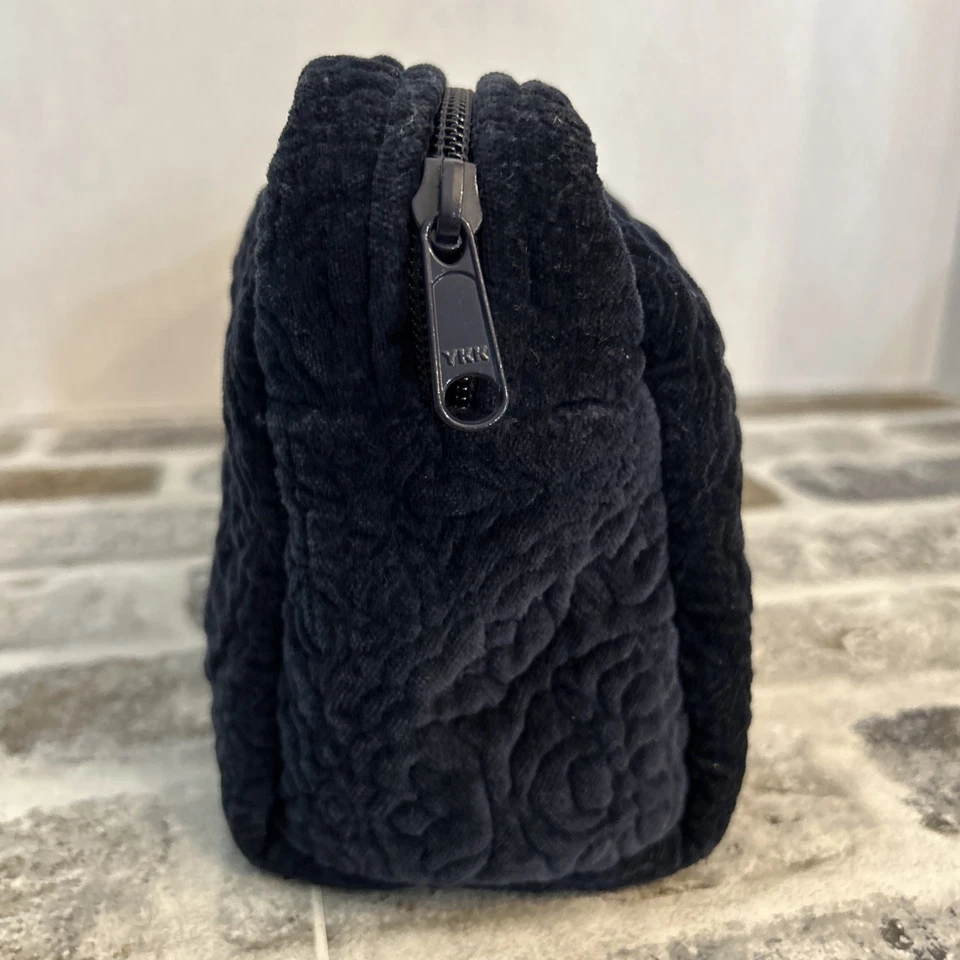 Pottery Barn средний косметический макияж сумка темно-синий стеганый бархат с монограммой "P" - Изображение 4 из 4