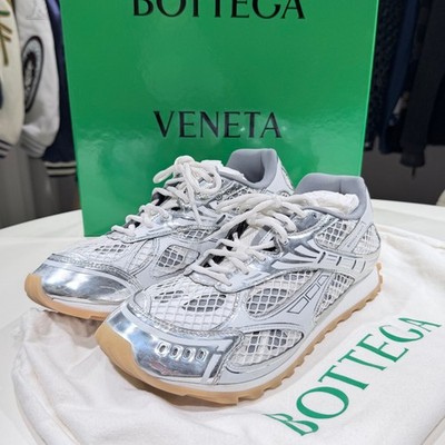 Bottega Veneta Orbit Metallic Sneakers Silber Weiß 154438691