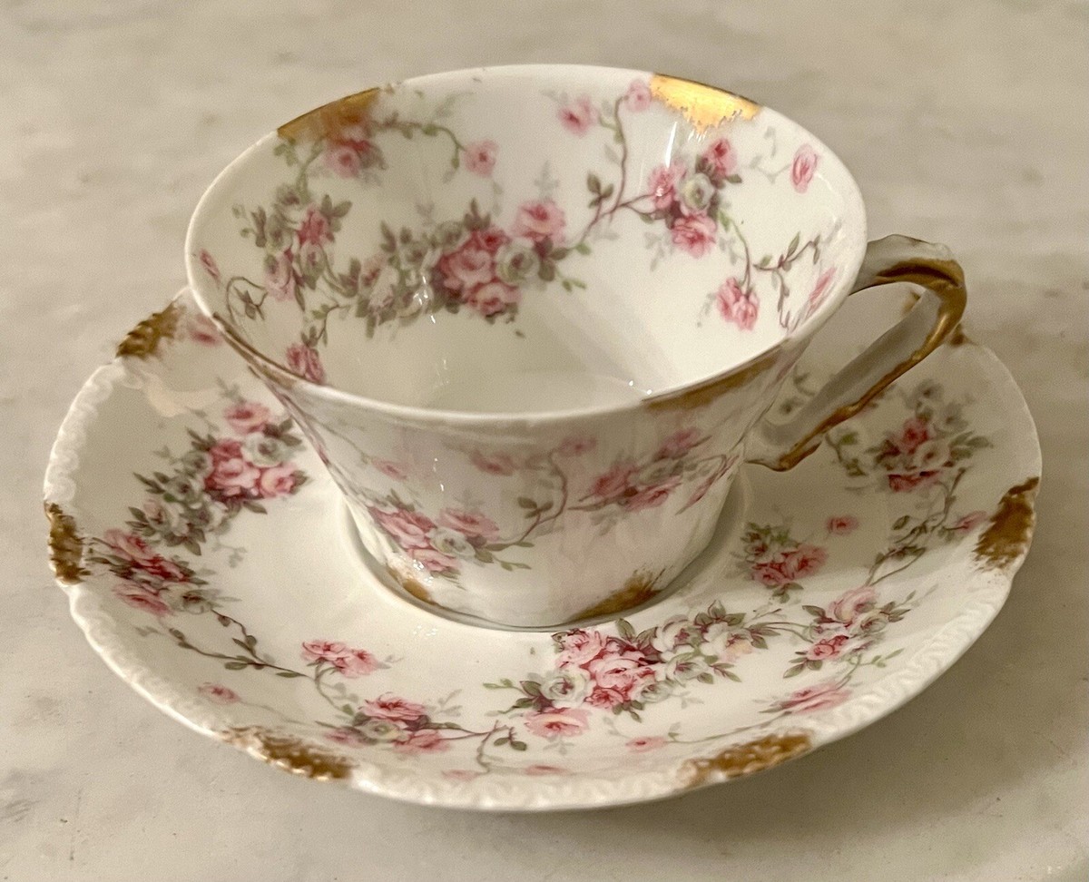 ￼ HAVILAND シャブリ（CHABLIS）ケーキトレー　フランス　陶磁器 ラ・シャブリ chablis ジェンヌ シャブリ “ラ・ピエレレ” 2019