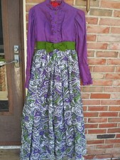 VINTAGE 1970s Floral Bell Bottom Ruffles Bow Jumpsuit Size 5 Purple