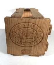 NAPA VALLEY BOX Company CD Storage Crate Box Holder Wood Wooden DVD