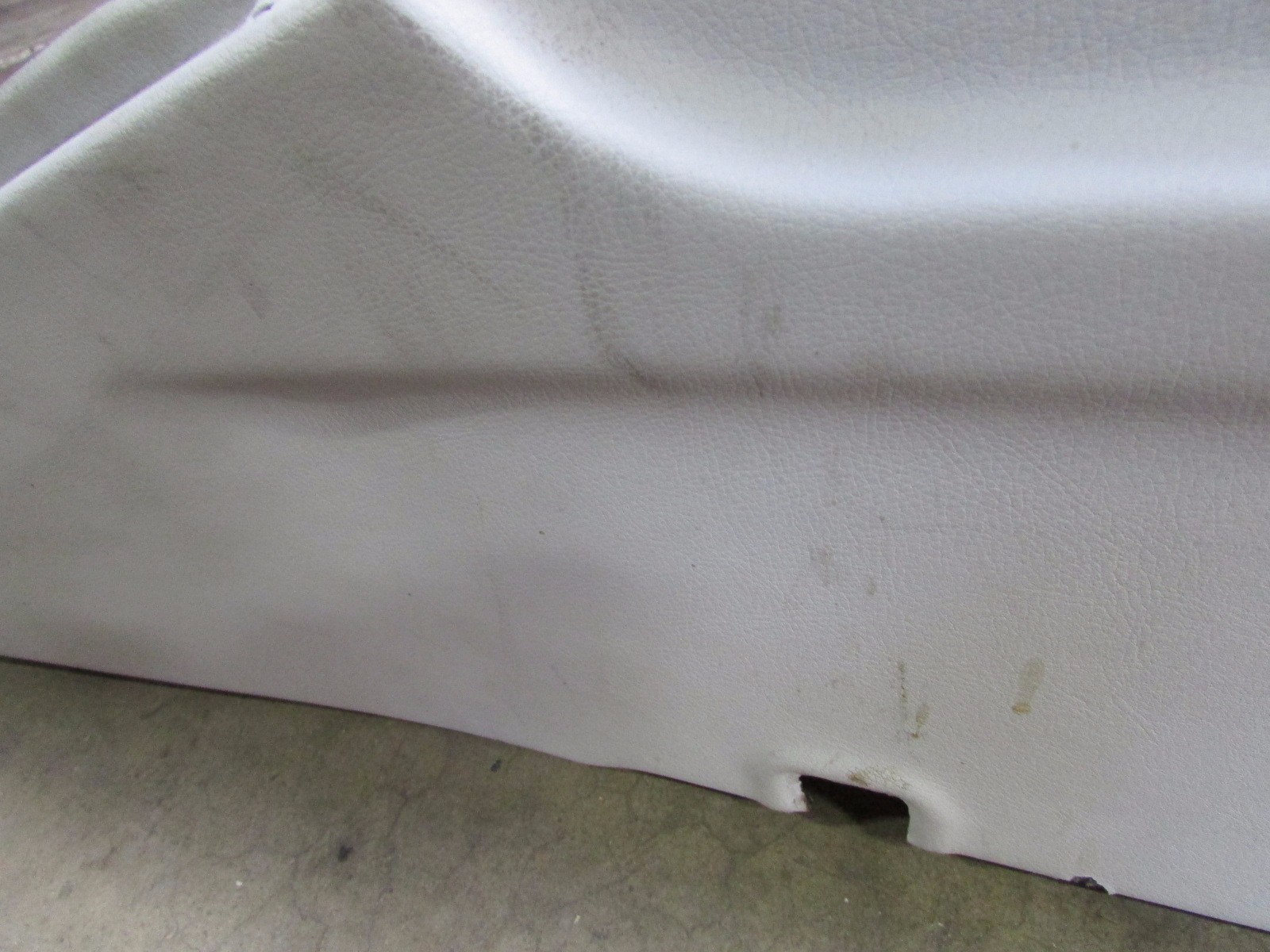 Maserati Quattroporte, Front Center Console, Light Grey, Used, P/N 981342001