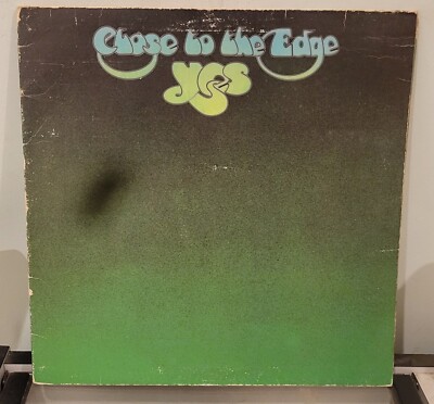 YES - CLOSE TO THE EDGE.  1972 UK PROG ROCK GATEFOLD 12'' L.P.  RE-ISSUE: 1972.
