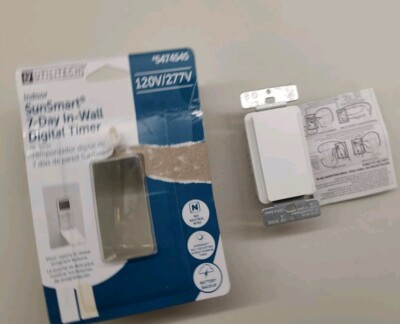 Utilitech SunSmart 7-Day In-wall Digital Timer #5474545, White