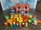 Vintage Fisher Price Little People Brown Tudor House 952. COMPLETE. BABY, EXTRAS