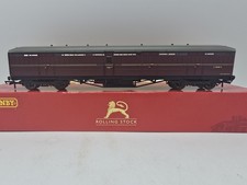 #5421 HORNBY R4531B OO GAUGE BR Ex LNER FULL BRAKE COACH `E70418E`.