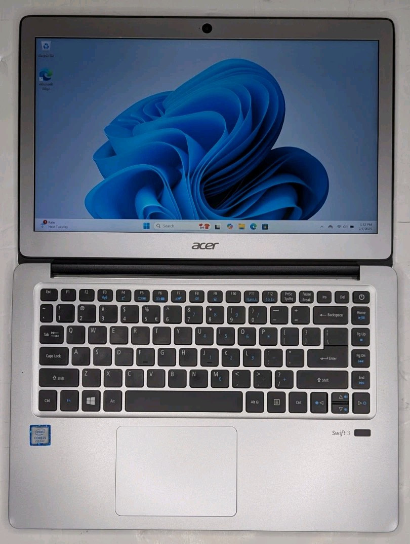Acer Swift 3 14 Laptop | Core i5-7200U 2.5GHz 8GB RAM 128GB SSD Win 11 Home-image