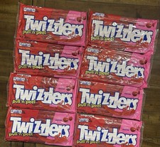 Paquete de 8 bolsas de caramelos gomosos de cereza Pull 'n' Peel TWIZZLERS de 14 oz (396 g)