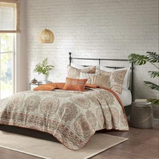 Madison Park Tangiers Lightweight King/Cal King Quilt Bedding Set  Orange 6-Pc.