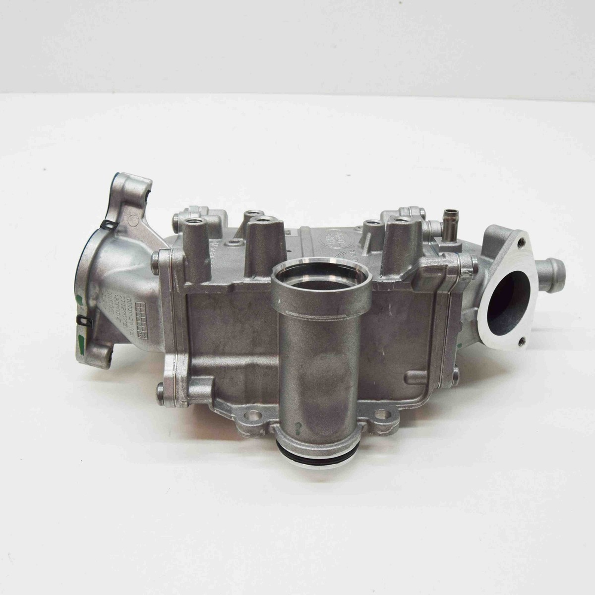 JAGUAR F-PACE X761 EGR Cooler JDE38492 NEW GENUINE | eBay