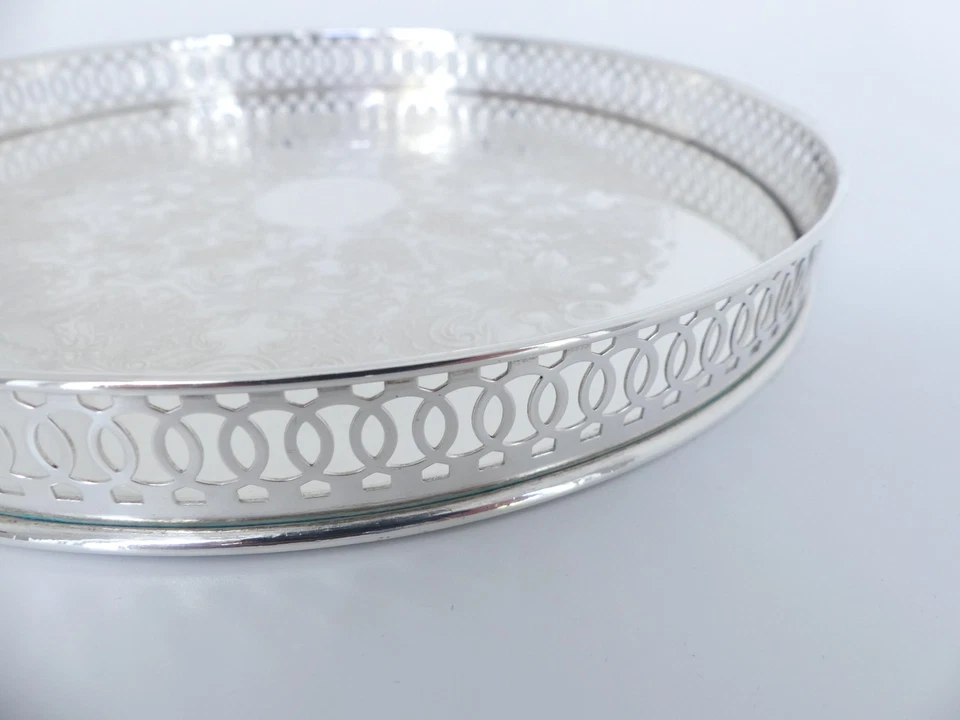 ♛ Schönes rundes Tablett "Arthur Price " -  20 cm Durchmesser- versilbert ♛ - Bild 3 von 4